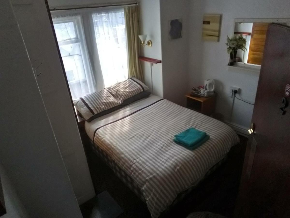 Myroomz Golden Strand Hotel Blackpool Exterior photo